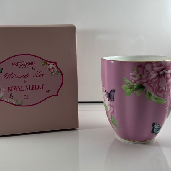 Miranda Kerr Friendship Mugs - Picture 1 of 3